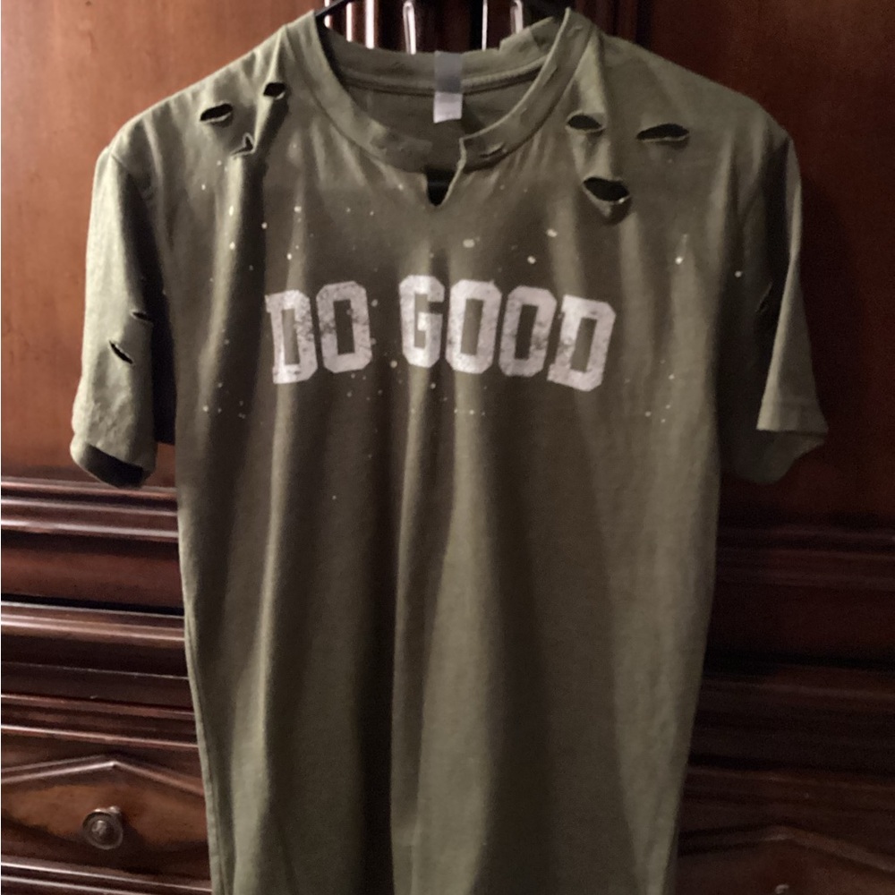 Olive Green “Do Good” Graphic T-Shirt